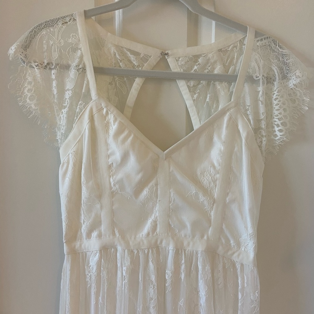 Parker Revolve Lace Long Dress Lace Formal Gown in Ivory White Size 6 - Picture 4 of 8